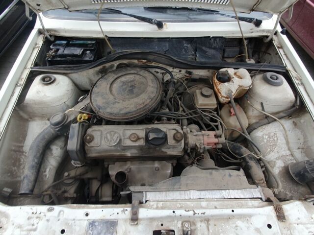 Белый Фольксваген Поло, объемом двигателя 1 л и пробегом 90 тыс. км за 950 $, фото 10 на Automoto.ua