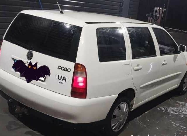 Білий Фольксваген Поло, об'ємом двигуна 1.6 л та пробігом 228 тис. км за 2500 $, фото 15 на Automoto.ua