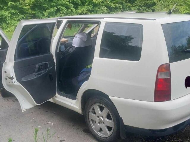 Білий Фольксваген Поло, об'ємом двигуна 1.6 л та пробігом 228 тис. км за 2500 $, фото 4 на Automoto.ua