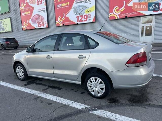 Бежевий Фольксваген Поло, об'ємом двигуна 1.57 л та пробігом 230 тис. км за 4800 $, фото 9 на Automoto.ua