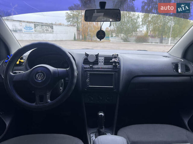 Бежевий Фольксваген Поло, об'ємом двигуна 1.6 л та пробігом 212 тис. км за 7499 $, фото 24 на Automoto.ua