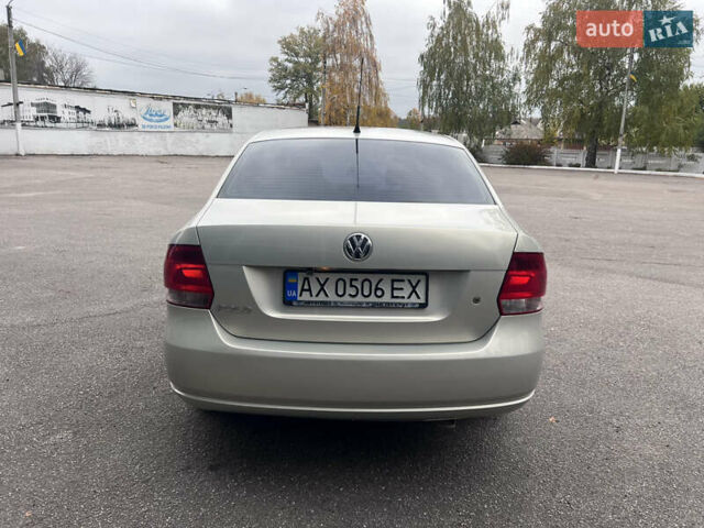 Бежевий Фольксваген Поло, об'ємом двигуна 1.6 л та пробігом 212 тис. км за 7499 $, фото 7 на Automoto.ua