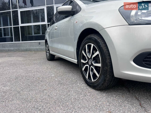 Бежевий Фольксваген Поло, об'ємом двигуна 1.6 л та пробігом 212 тис. км за 7499 $, фото 11 на Automoto.ua