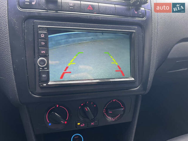 Бежевий Фольксваген Поло, об'ємом двигуна 1.6 л та пробігом 212 тис. км за 7499 $, фото 29 на Automoto.ua