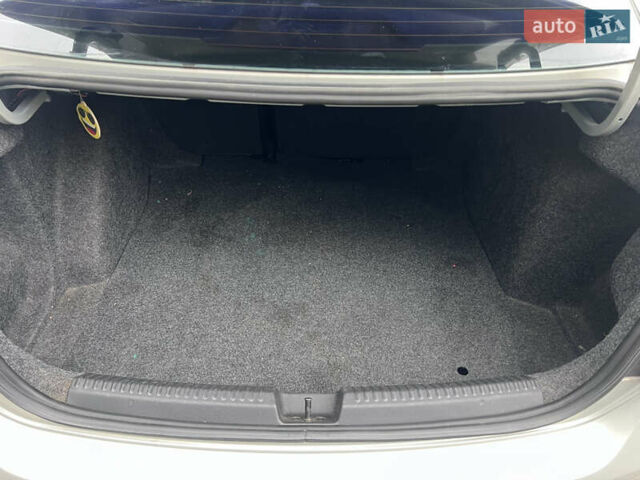 Бежевий Фольксваген Поло, об'ємом двигуна 1.6 л та пробігом 212 тис. км за 7499 $, фото 30 на Automoto.ua