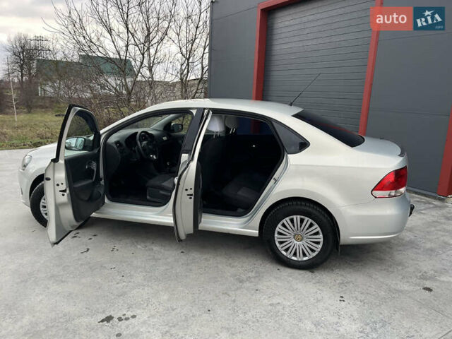 Бежевый Фольксваген Поло, объемом двигателя 1.6 л и пробегом 129 тыс. км за 6750 $, фото 7 на Automoto.ua