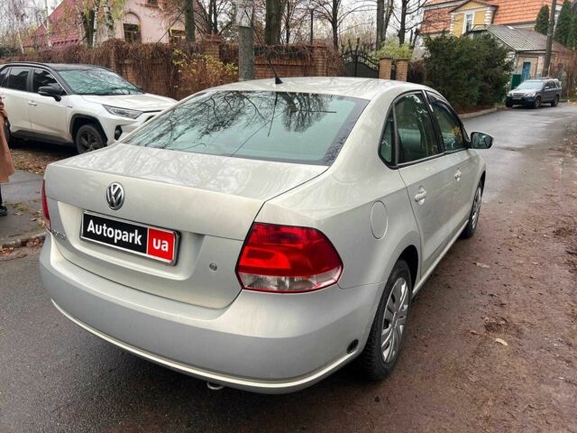 Бежевый Фольксваген Поло, объемом двигателя 1.6 л и пробегом 221 тыс. км за 6990 $, фото 4 на Automoto.ua