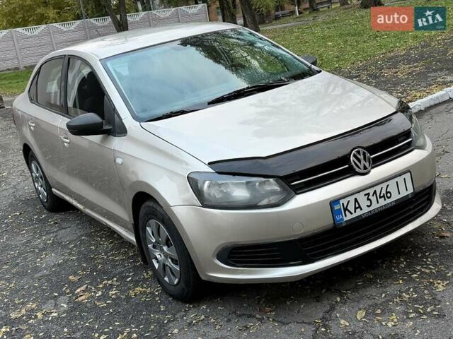 Бежевый Фольксваген Поло, объемом двигателя 1.6 л и пробегом 250 тыс. км за 3800 $, фото 42 на Automoto.ua