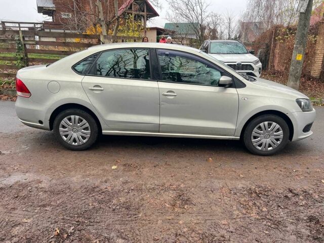 Бежевый Фольксваген Поло, объемом двигателя 1.6 л и пробегом 221 тыс. км за 6990 $, фото 3 на Automoto.ua