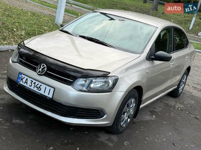 Бежевый Фольксваген Поло, объемом двигателя 1.6 л и пробегом 250 тыс. км за 3800 $, фото 7 на Automoto.ua
