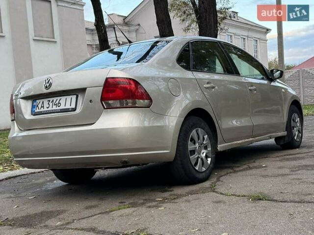 Бежевый Фольксваген Поло, объемом двигателя 1.6 л и пробегом 250 тыс. км за 3800 $, фото 22 на Automoto.ua