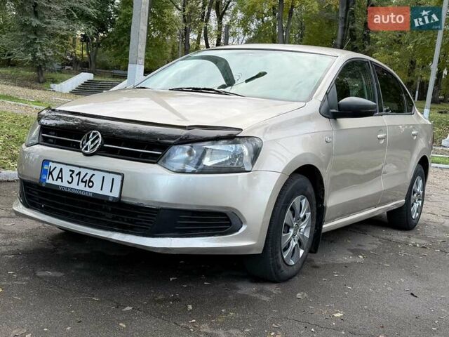 Бежевый Фольксваген Поло, объемом двигателя 1.6 л и пробегом 250 тыс. км за 3800 $, фото 12 на Automoto.ua