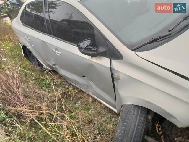 Бежевый Фольксваген Поло, объемом двигателя 1.6 л и пробегом 250 тыс. км за 3500 $, фото 8 на Automoto.ua