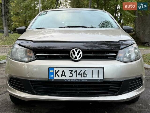 Бежевый Фольксваген Поло, объемом двигателя 1.6 л и пробегом 250 тыс. км за 3800 $, фото 29 на Automoto.ua