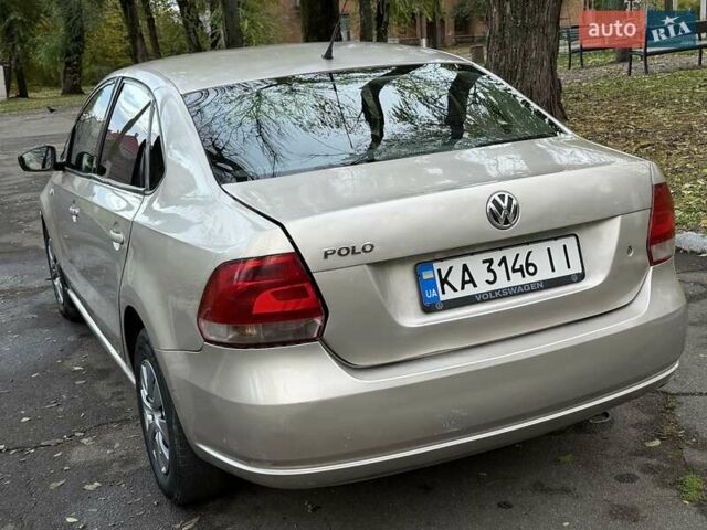 Бежевый Фольксваген Поло, объемом двигателя 1.6 л и пробегом 250 тыс. км за 3800 $, фото 39 на Automoto.ua