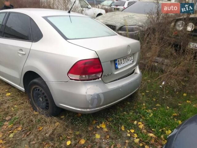 Бежевый Фольксваген Поло, объемом двигателя 1.6 л и пробегом 250 тыс. км за 3500 $, фото 4 на Automoto.ua