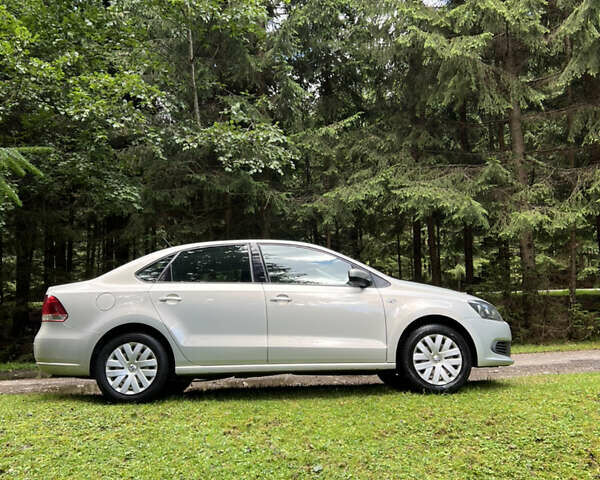 Бежевый Фольксваген Поло, объемом двигателя 1.6 л и пробегом 206 тыс. км за 7500 $, фото 8 на Automoto.ua