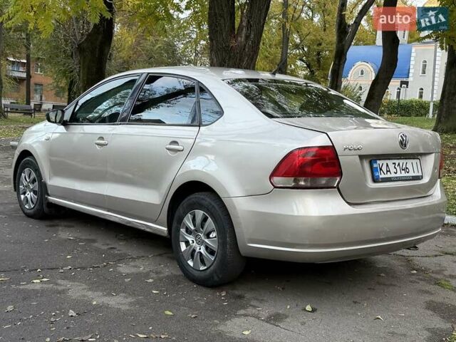 Бежевый Фольксваген Поло, объемом двигателя 1.6 л и пробегом 250 тыс. км за 3800 $, фото 40 на Automoto.ua
