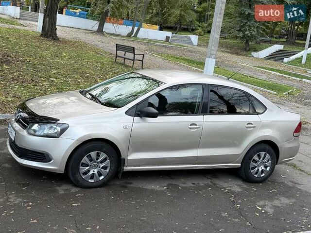 Бежевый Фольксваген Поло, объемом двигателя 1.6 л и пробегом 250 тыс. км за 3800 $, фото 30 на Automoto.ua