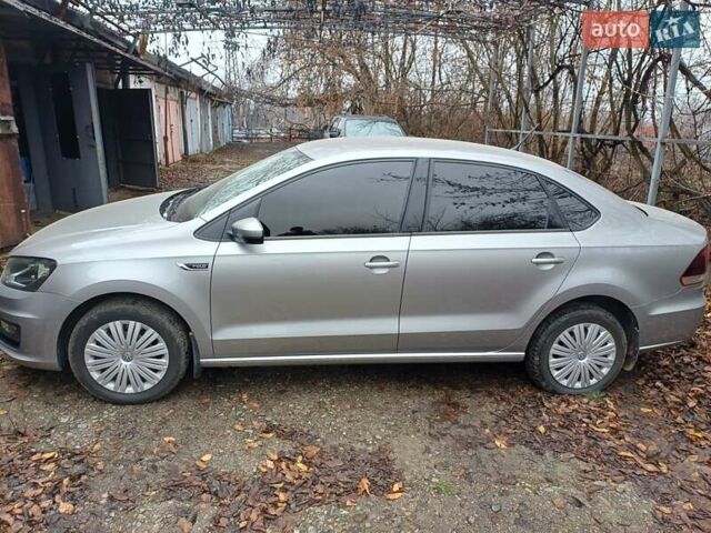 Бежевый Фольксваген Поло, объемом двигателя 1.39 л и пробегом 68 тыс. км за 12000 $, фото 9 на Automoto.ua