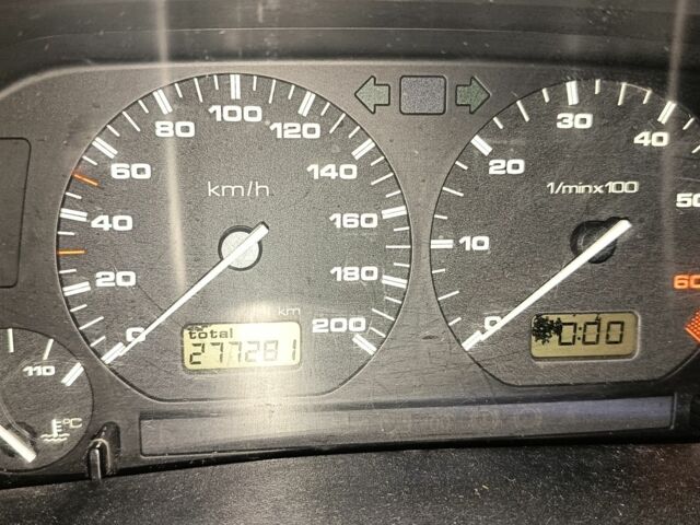 Черный Фольксваген Поло, объемом двигателя 0 л и пробегом 278 тыс. км за 1550 $, фото 4 на Automoto.ua