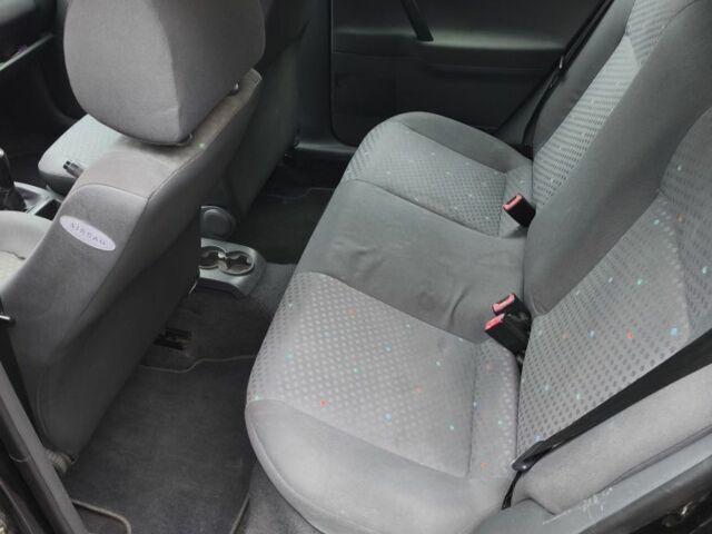 Черный Фольксваген Поло, объемом двигателя 1.2 л и пробегом 219 тыс. км за 3950 $, фото 4 на Automoto.ua