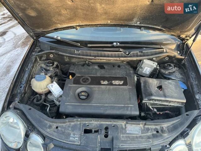 Черный Фольксваген Поло, объемом двигателя 1.39 л и пробегом 290 тыс. км за 3300 $, фото 17 на Automoto.ua