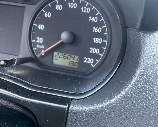 Черный Фольксваген Поло, объемом двигателя 1.4 л и пробегом 226 тыс. км за 3400 $, фото 4 на Automoto.ua