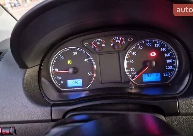 Черный Фольксваген Поло, объемом двигателя 1.4 л и пробегом 290 тыс. км за 4000 $, фото 39 на Automoto.ua