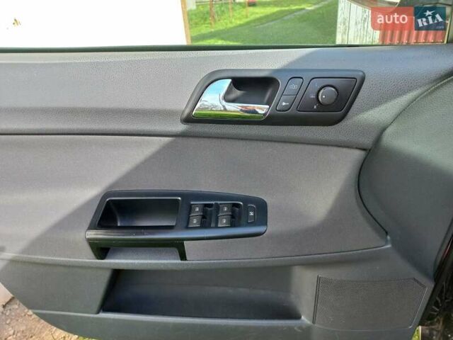 Черный Фольксваген Поло, объемом двигателя 1.4 л и пробегом 125 тыс. км за 5650 $, фото 14 на Automoto.ua