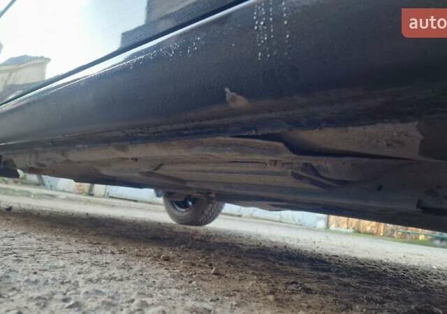 Черный Фольксваген Поло, объемом двигателя 1.4 л и пробегом 290 тыс. км за 4000 $, фото 25 на Automoto.ua