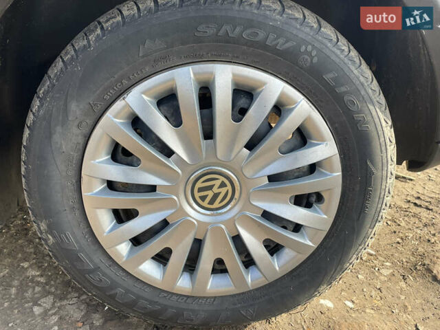 Чорний Фольксваген Поло, об'ємом двигуна 1.2 л та пробігом 242 тис. км за 2999 $, фото 8 на Automoto.ua