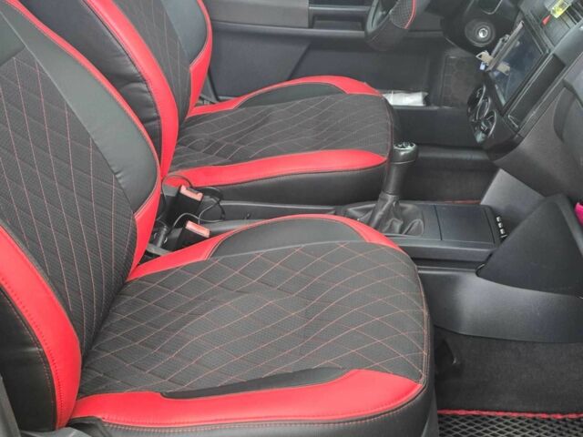 Черный Фольксваген Поло, объемом двигателя 1.2 л и пробегом 240 тыс. км за 2000 $, фото 14 на Automoto.ua