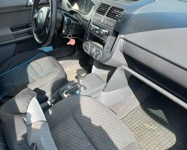 Черный Фольксваген Поло, объемом двигателя 1.4 л и пробегом 125 тыс. км за 5650 $, фото 17 на Automoto.ua