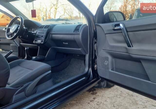 Черный Фольксваген Поло, объемом двигателя 1.4 л и пробегом 290 тыс. км за 4000 $, фото 35 на Automoto.ua