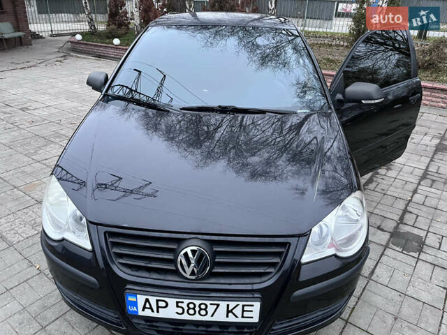 Черный Фольксваген Поло, объемом двигателя 1.2 л и пробегом 217 тыс. км за 3500 $, фото 9 на Automoto.ua