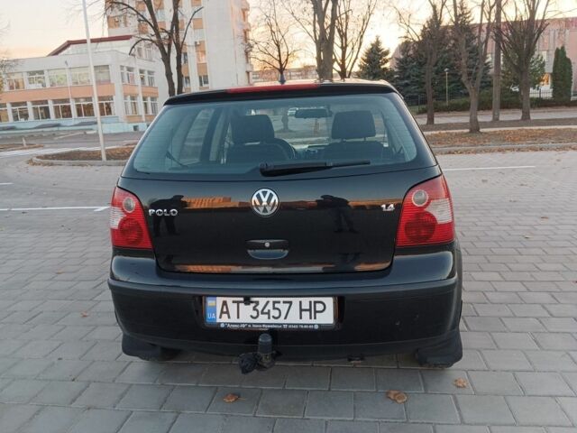 Черный Фольксваген Поло, объемом двигателя 1.4 л и пробегом 183 тыс. км за 4200 $, фото 6 на Automoto.ua