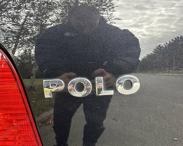 Черный Фольксваген Поло, объемом двигателя 1.4 л и пробегом 190 тыс. км за 5200 $, фото 3 на Automoto.ua