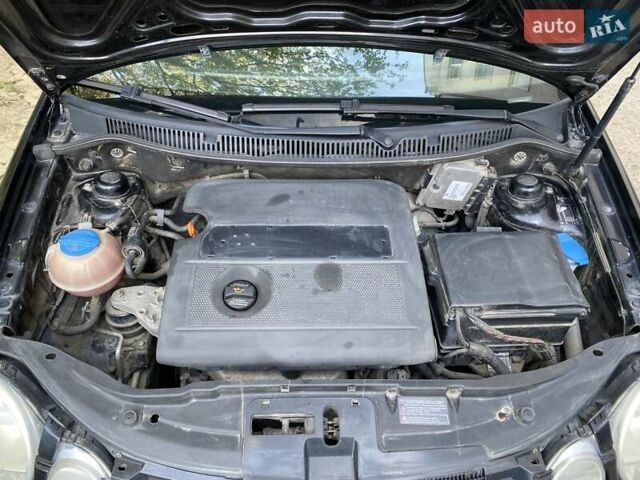 Чорний Фольксваген Поло, об'ємом двигуна 1.4 л та пробігом 159 тис. км за 3700 $, фото 13 на Automoto.ua