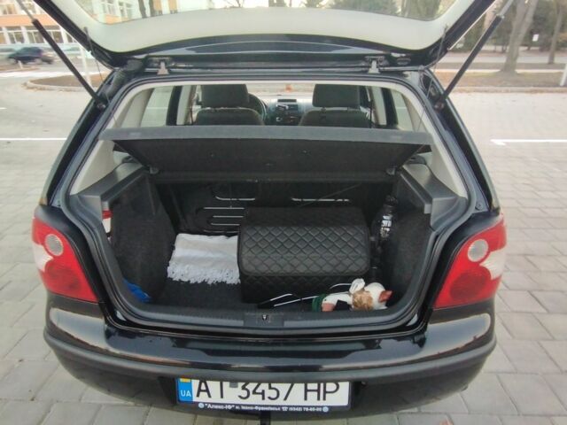 Черный Фольксваген Поло, объемом двигателя 1.4 л и пробегом 183 тыс. км за 4200 $, фото 18 на Automoto.ua