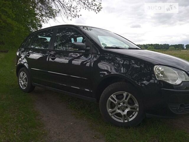 Чорний Фольксваген Поло, об'ємом двигуна 1.2 л та пробігом 205 тис. км за 4800 $, фото 3 на Automoto.ua
