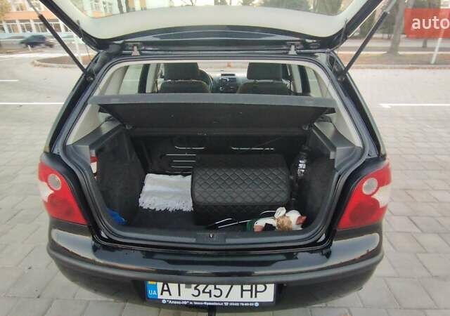 Чорний Фольксваген Поло, об'ємом двигуна 1.39 л та пробігом 178 тис. км за 4200 $, фото 37 на Automoto.ua