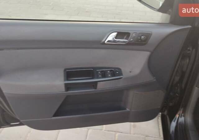 Чорний Фольксваген Поло, об'ємом двигуна 1.39 л та пробігом 178 тис. км за 4200 $, фото 36 на Automoto.ua