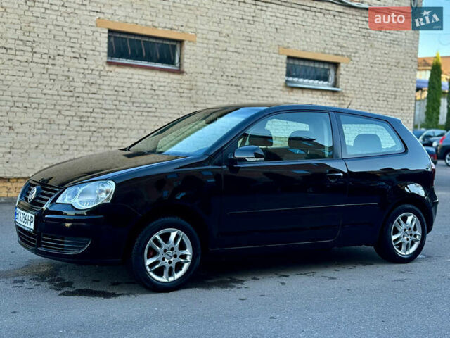 Черный Фольксваген Поло, объемом двигателя 1.2 л и пробегом 220 тыс. км за 3699 $, фото 11 на Automoto.ua