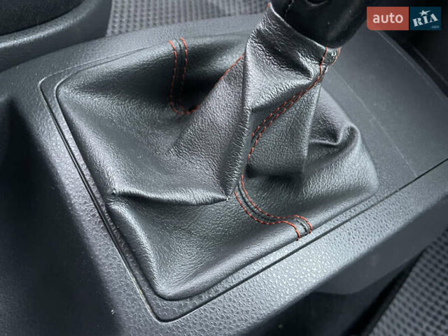 Черный Фольксваген Поло, объемом двигателя 1.39 л и пробегом 232 тыс. км за 5250 $, фото 35 на Automoto.ua