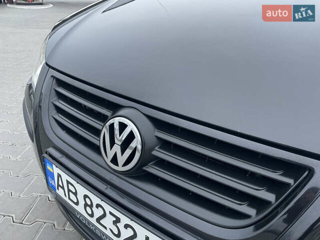 Черный Фольксваген Поло, объемом двигателя 1.39 л и пробегом 232 тыс. км за 5250 $, фото 14 на Automoto.ua