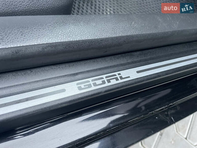 Черный Фольксваген Поло, объемом двигателя 1.39 л и пробегом 232 тыс. км за 5250 $, фото 36 на Automoto.ua