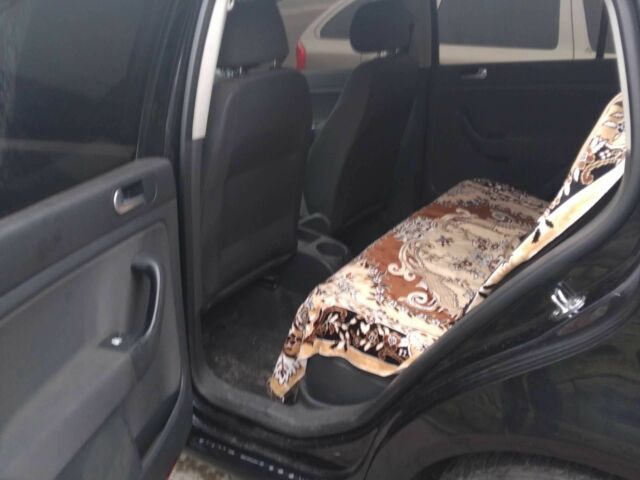 Черный Фольксваген Поло, объемом двигателя 1.6 л и пробегом 2 тыс. км за 5250 $, фото 4 на Automoto.ua