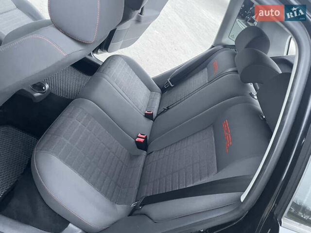 Черный Фольксваген Поло, объемом двигателя 1.39 л и пробегом 232 тыс. км за 5250 $, фото 27 на Automoto.ua