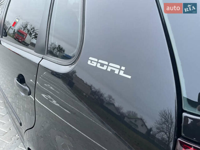 Черный Фольксваген Поло, объемом двигателя 1.39 л и пробегом 232 тыс. км за 5250 $, фото 10 на Automoto.ua